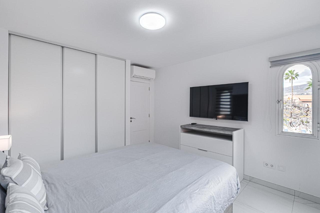 アデヘMango La Caleta 1A025アパートメント エクステリア 写真